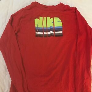 Nike boys long sleeve athletic T-shirt size XL